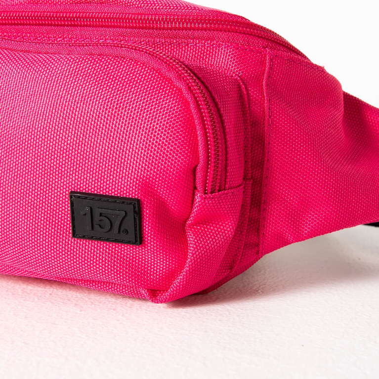 Midjeväska "Sling Bag" Midjeväska "Sling Bag"
